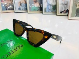 Picture of Bottega Veneta Sunglasses _SKUfw47687132fw